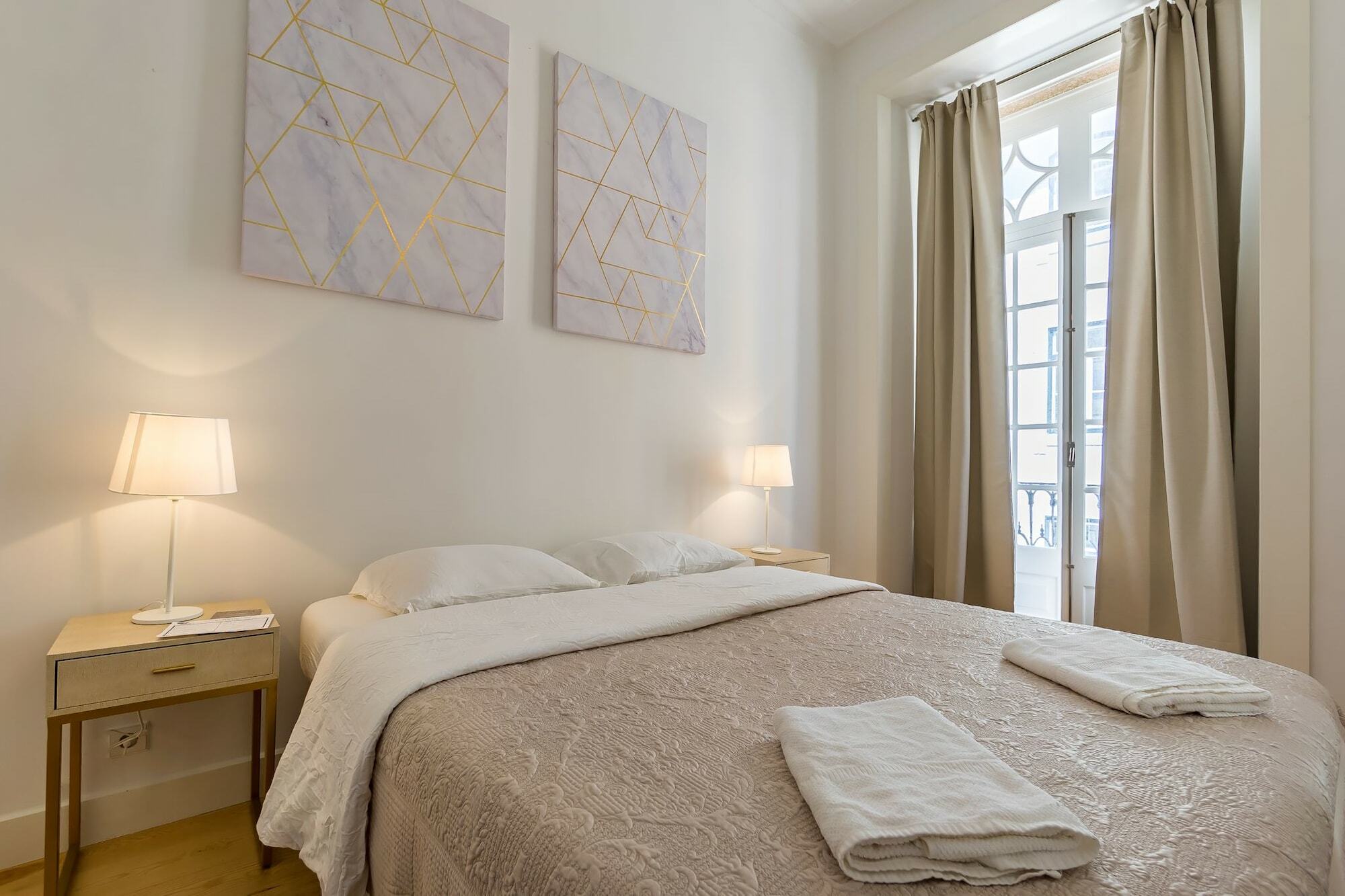 Santa Justa Prime Guesthouse Lisboa Kültér fotó